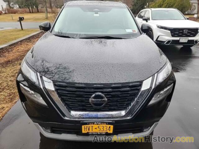 NISSAN ROGUE SV, JN8AT3BB6MW213652