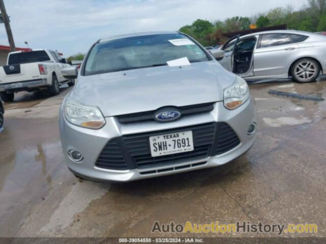 FORD FOCUS SE, 1FADP3K29DL372198