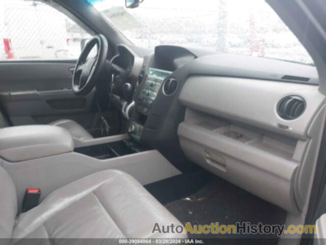 HONDA PILOT TOURING, 5FNYF4H9XBB070931