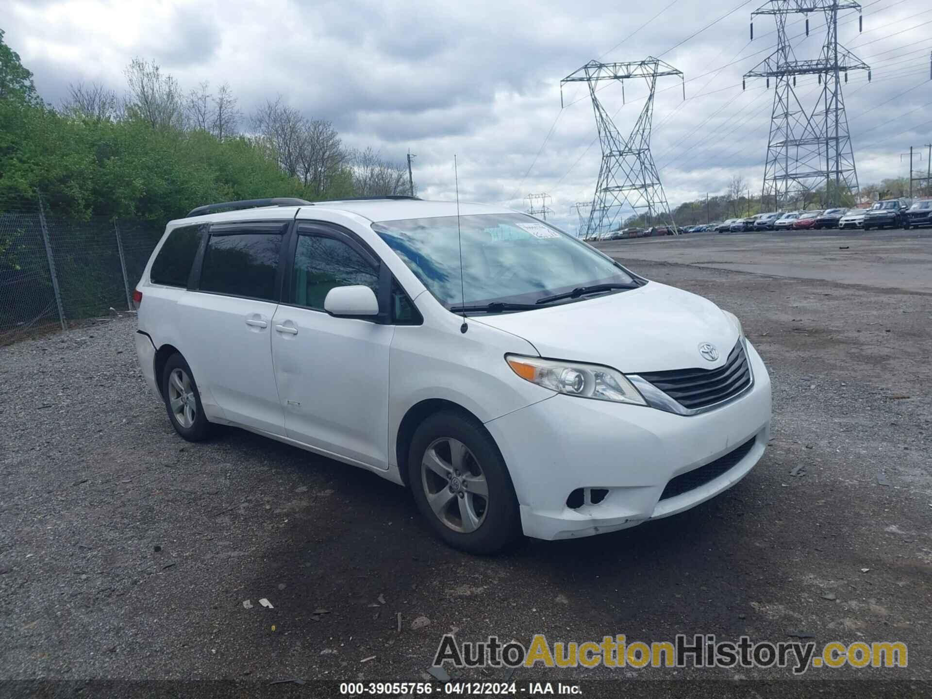 TOYOTA SIENNA LE V6, 5TDKK3DC6BS040883