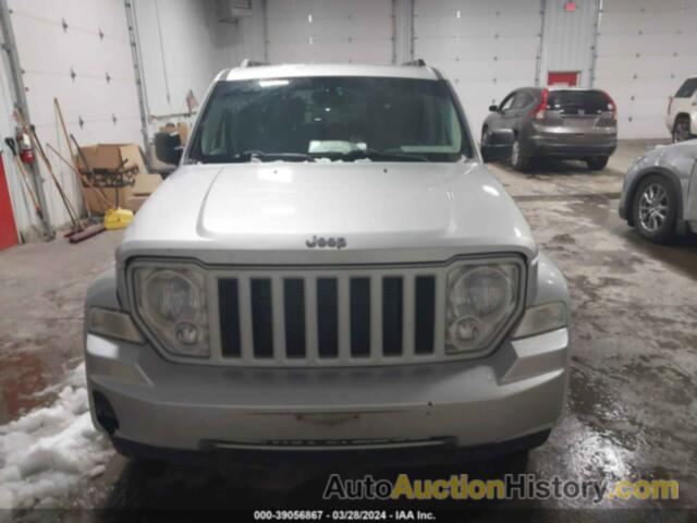 JEEP LIBERTY SPORT, 1J8GN28K38W281410