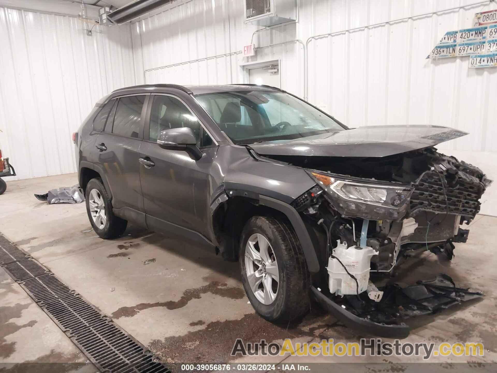 TOYOTA RAV4 XLE, 2T3P1RFVXKW076469