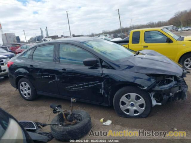 FORD FOCUS S, 1FADP3E20JL310843