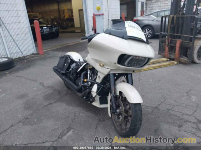 HARLEY-DAVIDSON FLTRXST, 1HD1ACL11PB621767