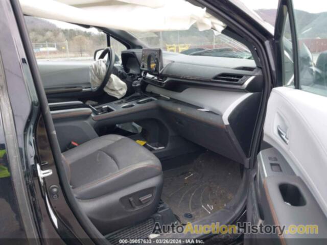 TOYOTA SIENNA XSE, 5TDDSKFC6NS045781