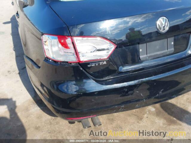 VOLKSWAGEN JETTA 2.5L SE, 3VWDZ7AJ5BM026145