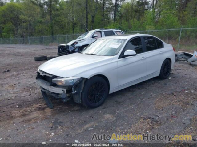 BMW 320 I, WBA3B1G59ENN90950