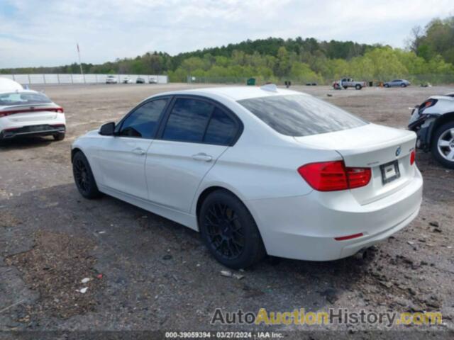 BMW 320 I, WBA3B1G59ENN90950