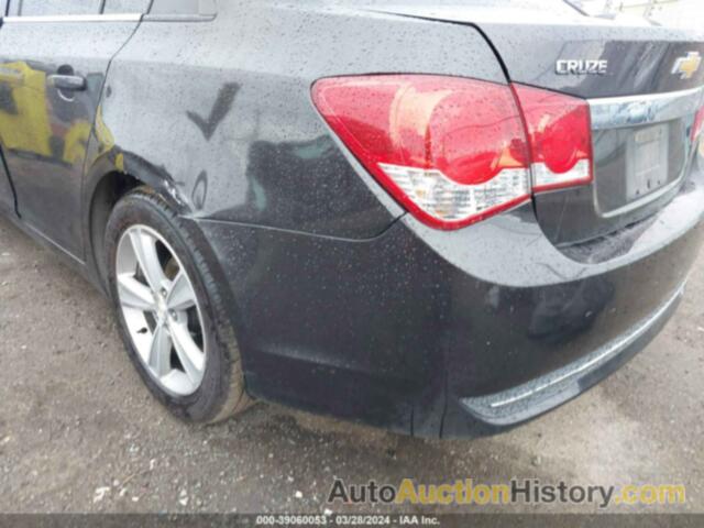 CHEVROLET CRUZE 2LT AUTO, 1G1PE5SB4F7259854