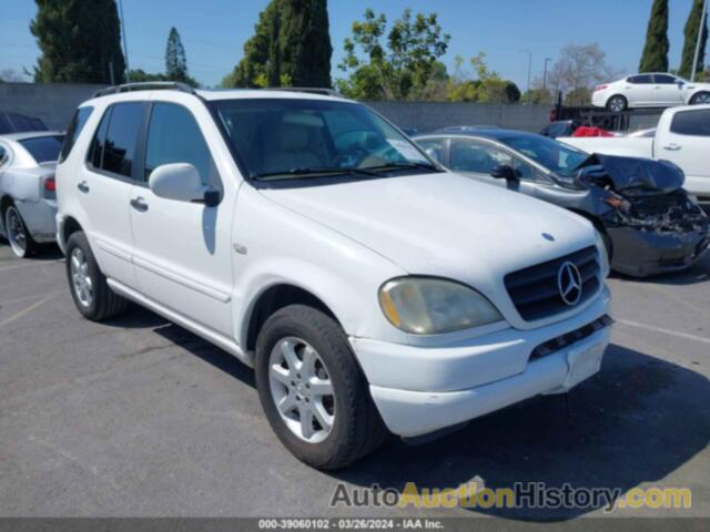 MERCEDES-BENZ ML 430, 4JGAB72E3YA202378