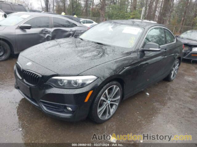 BMW 230XI, WBA2J3C51JVA52384