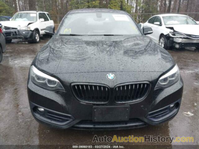 BMW 230XI, WBA2J3C51JVA52384