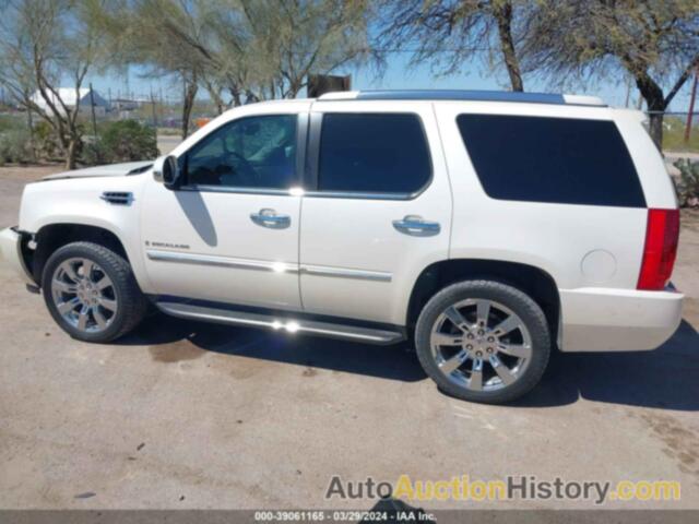 CADILLAC ESCALADE LUXURY, 1GYFK63888R195047