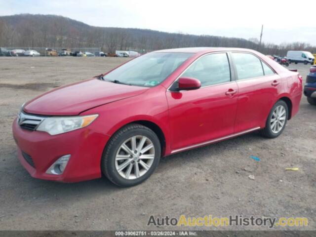 TOYOTA CAMRY XLE, 4T1BF1FK8CU606936