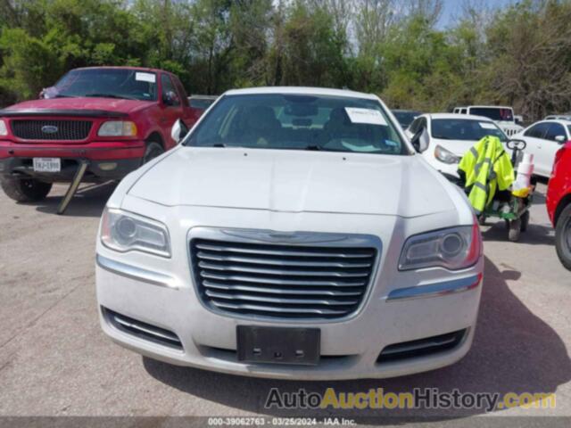 CHRYSLER 300, 2C3CCAAG9EH120117