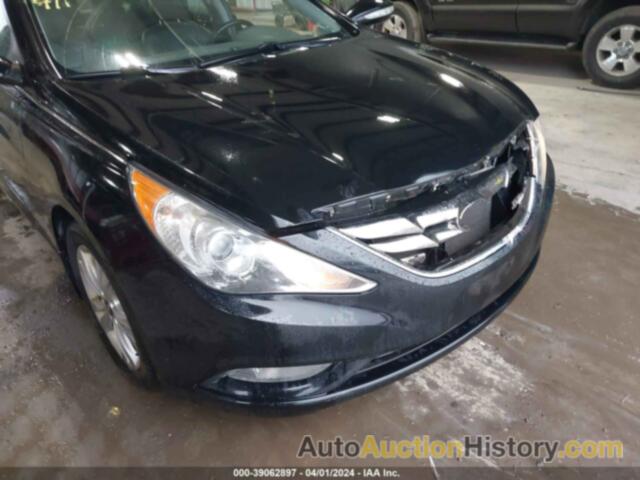 HYUNDAI SONATA LIMITED, 5NPEC4AC9DH595856