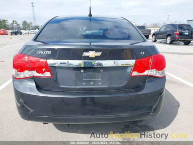 CHEVROLET CRUZE 2LT AUTO, 1G1PE5SB7E7118422