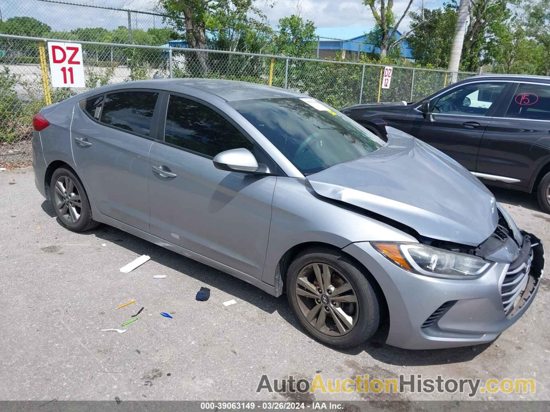 HYUNDAI ELANTRA SE, 5NPD84LF9HH181941