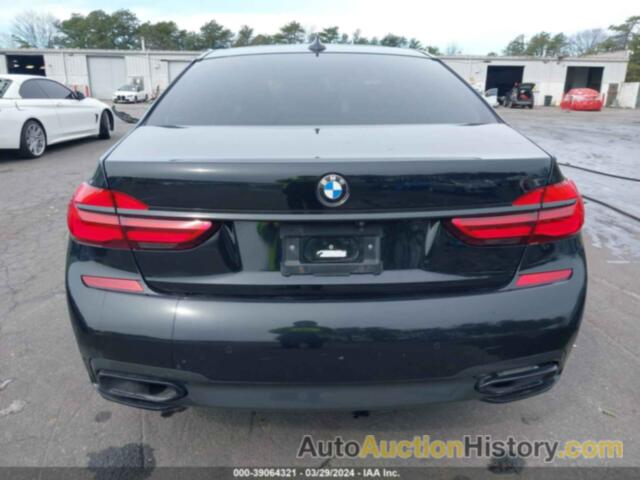 BMW 740 I, WBA7E2C57KB217973