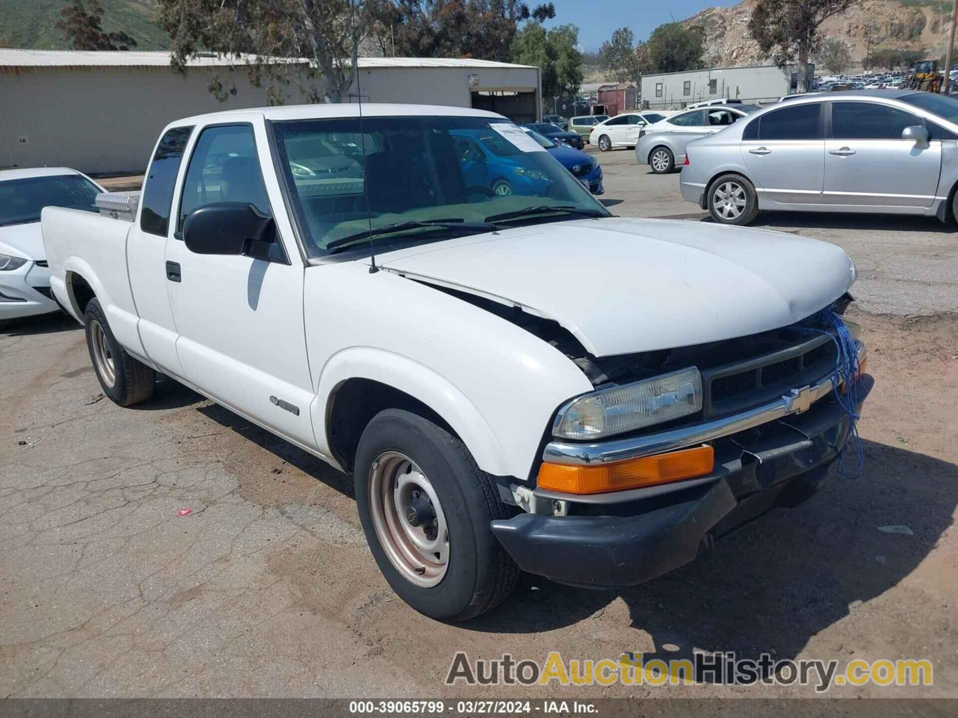 CHEVROLET S-10, 1GCCS195628211719