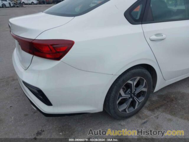 KIA FORTE LXS, 3KPF24AD8ME335825