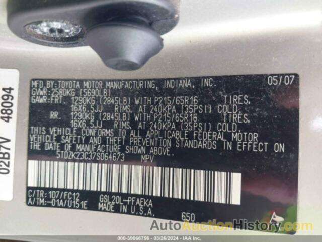 TOYOTA SIENNA LE, 5TDZK23C37S064673