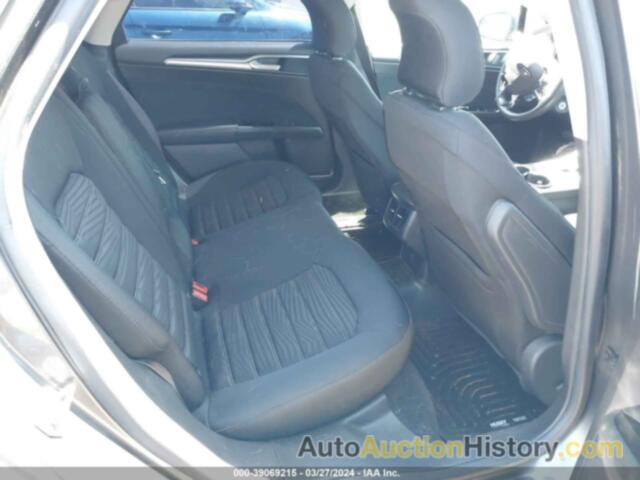 FORD FUSION SE, 3FA6P0H70GR386099