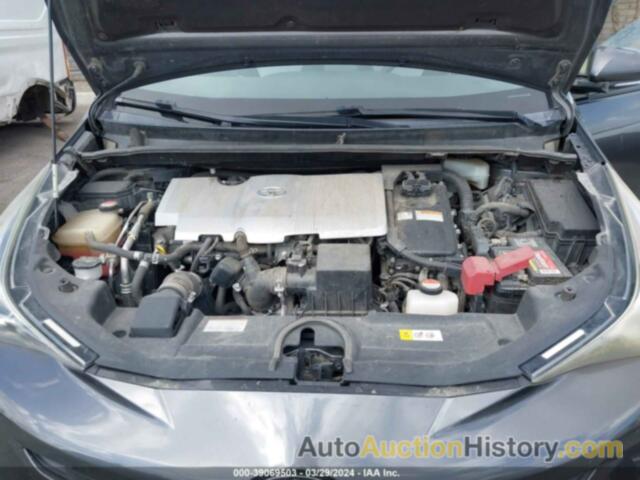 TOYOTA PRIUS FOUR TOURING, JTDKARFU8G3015083