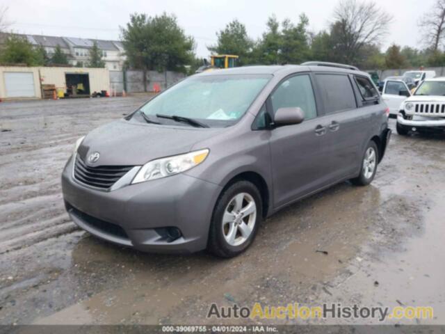 TOYOTA SIENNA LE V6, 5TDKK3DCXBS011435