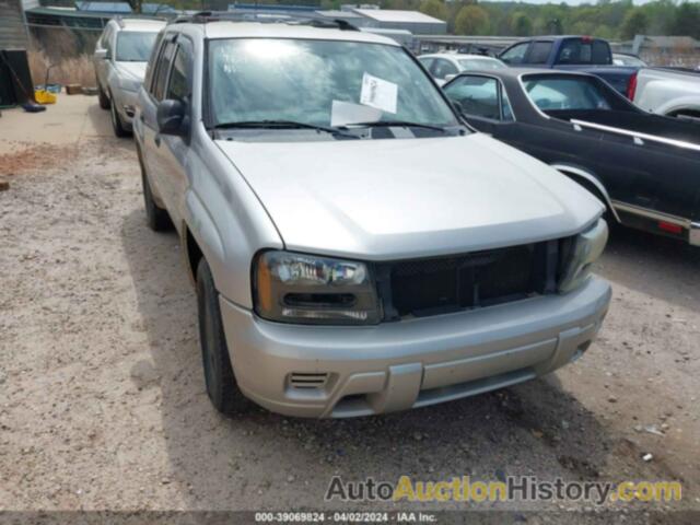 CHEVROLET TRAILBLAZER LS, 1GNDS13S972158079