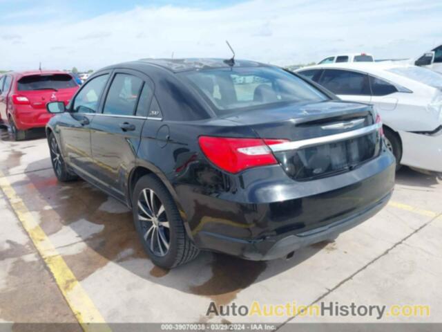 CHRYSLER 200 TOURING, 1C3CCBBG8DN715938