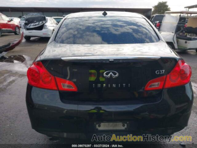 INFINITI G37 JOURNEY, JN1CV6AP1BM509428