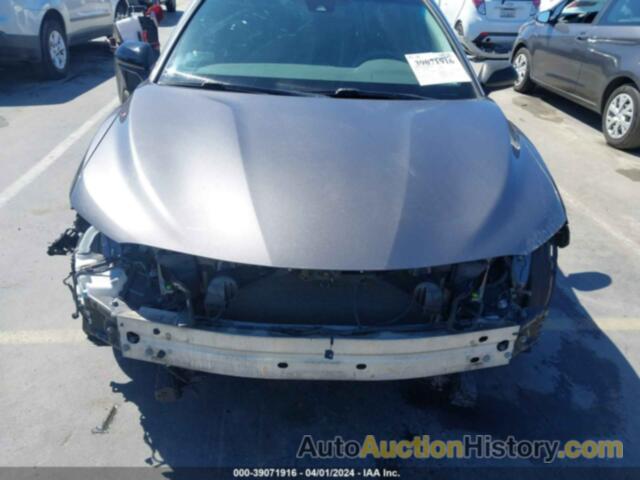 TOYOTA CAMRY LE, 4T1B11HK9JU657547