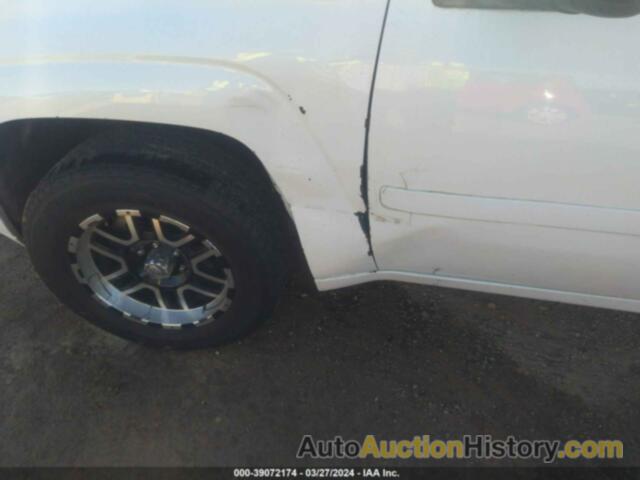 CHEVROLET TRAILBLAZER LT, 1GNDS13SX72247708