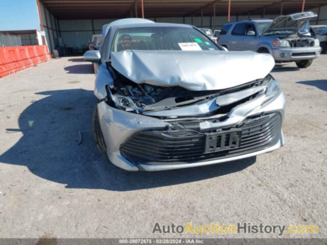 TOYOTA CAMRY LE, 4T1B31HK8JU504457