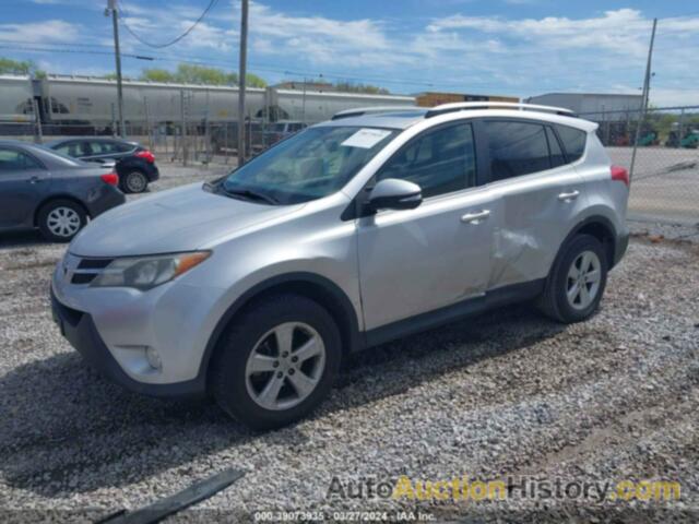 TOYOTA RAV4 XLE, JTMWFREV6ED027687