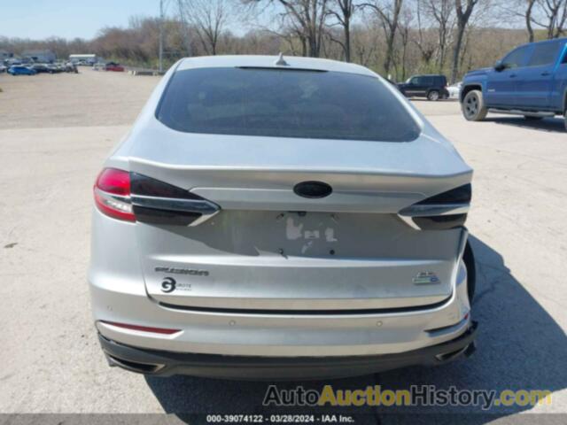 FORD FUSION SE, 3FA6P0T95KR265070