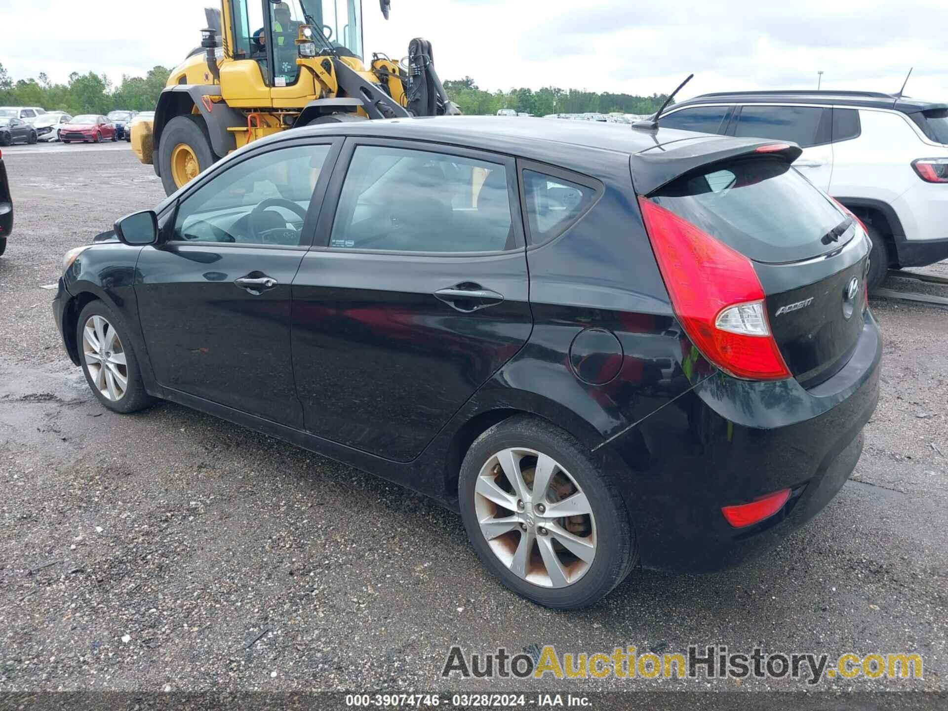 HYUNDAI ACCENT SE, KMHCU5AE5CU037269