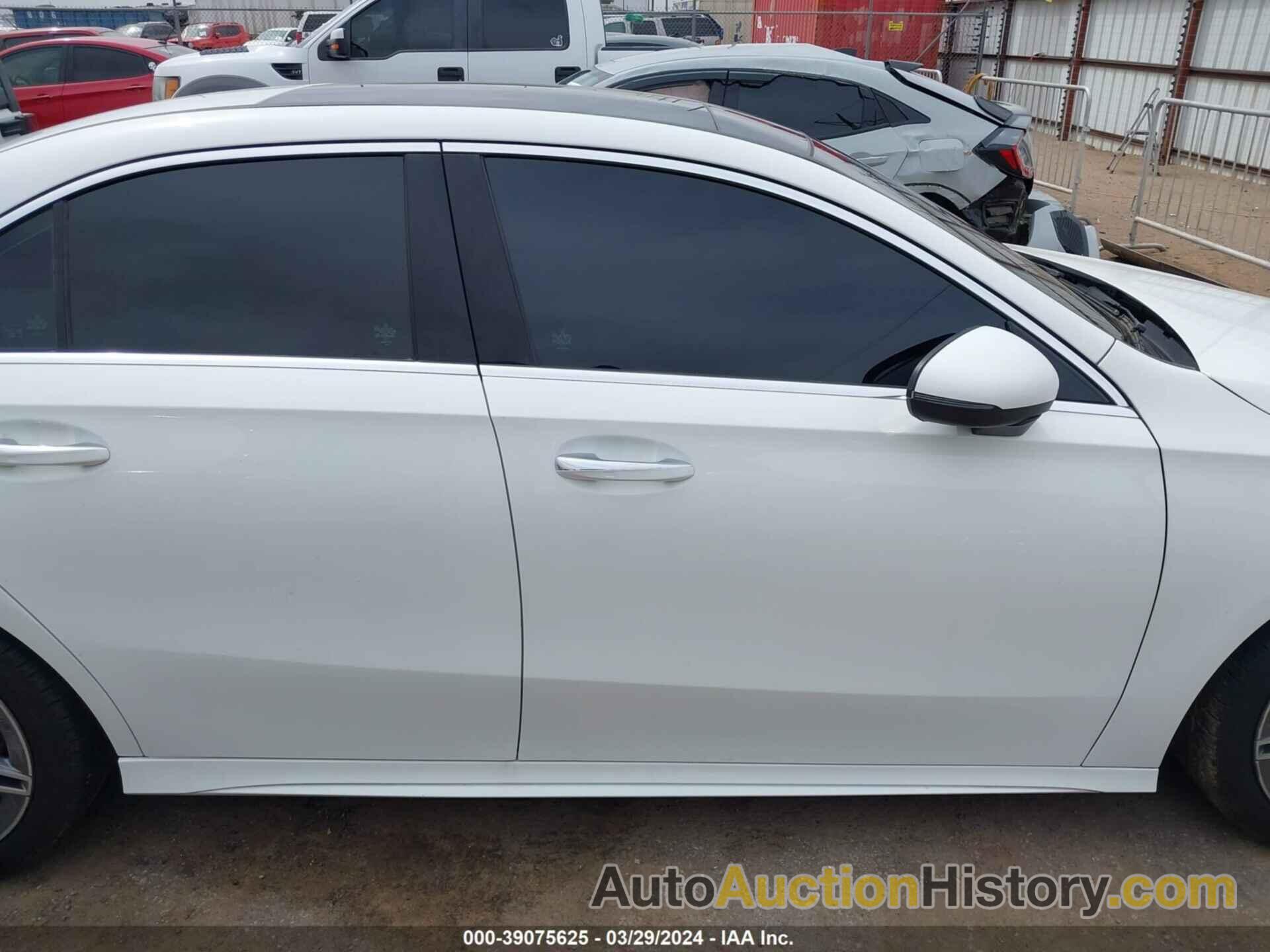 MERCEDES-BENZ A 220, WDD3G4EB6KW036078