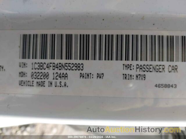 CHRYSLER 200 LX, 1C3BC4FB4BN552983