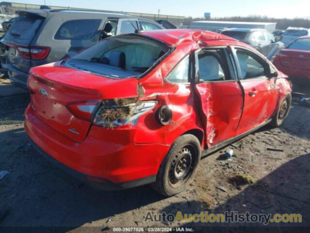 FORD FOCUS SE, 1FAHP3F22CL394344