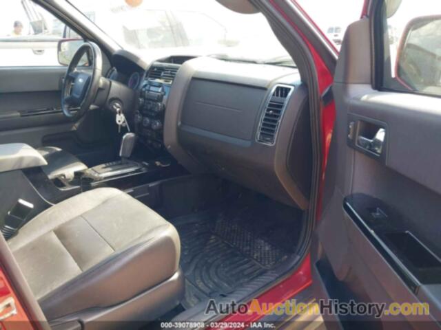 FORD ESCAPE LIMITED, 1FMCU9EG5BKA05175