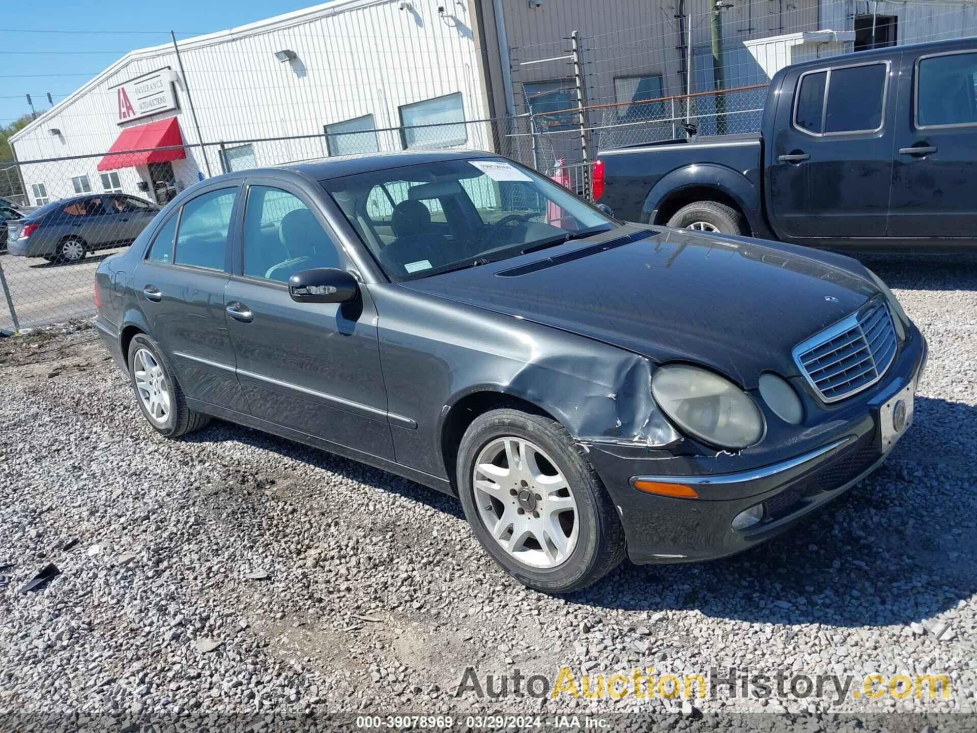 MERCEDES-BENZ E 320, WDBUF65J93A110112