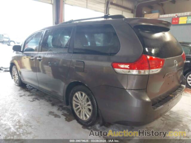 TOYOTA SIENNA XLE V6, 5TDYK3DC7BS047187