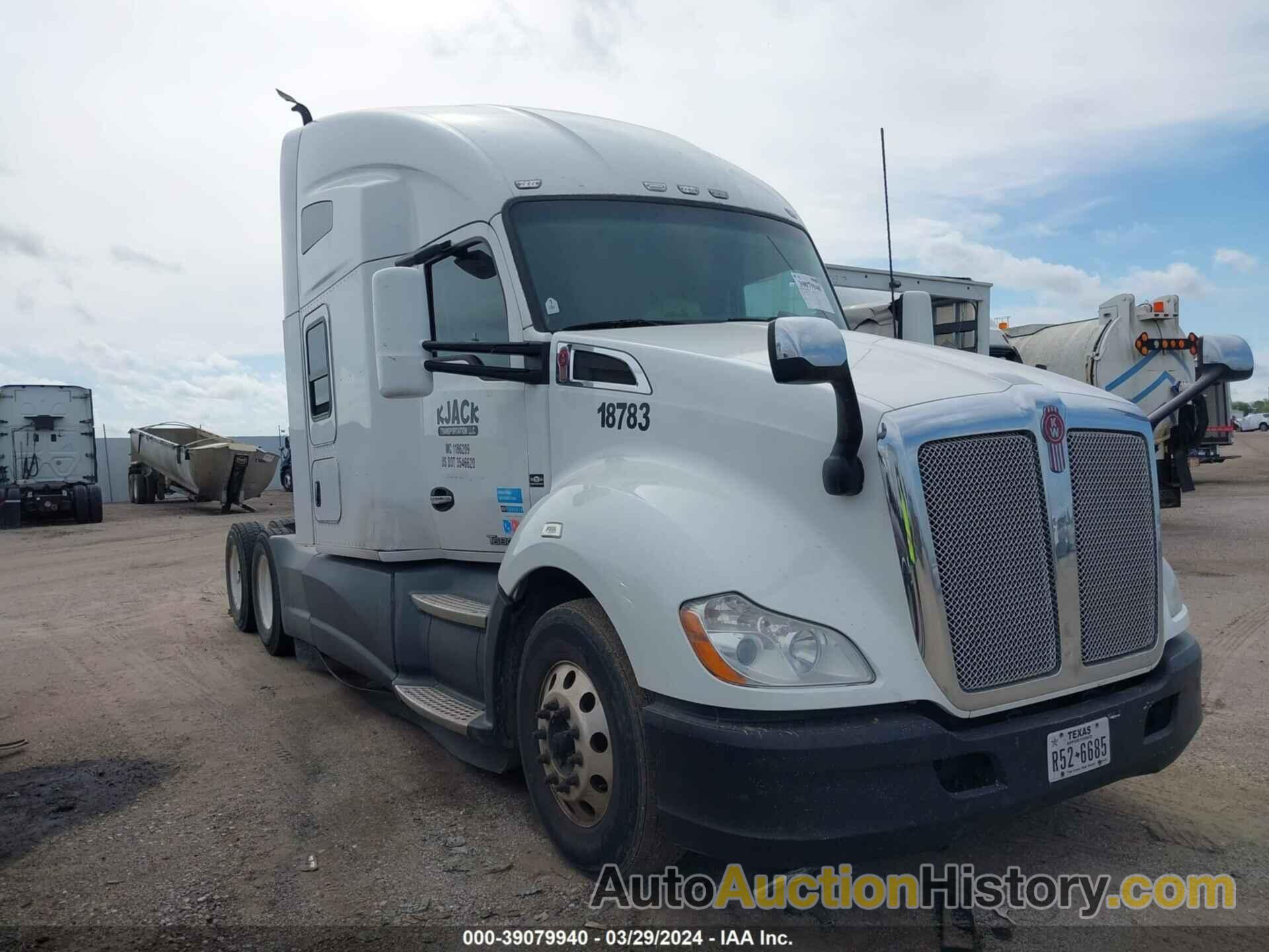 KENWORTH T680 T680, 1XKYDP9X2GJ105759