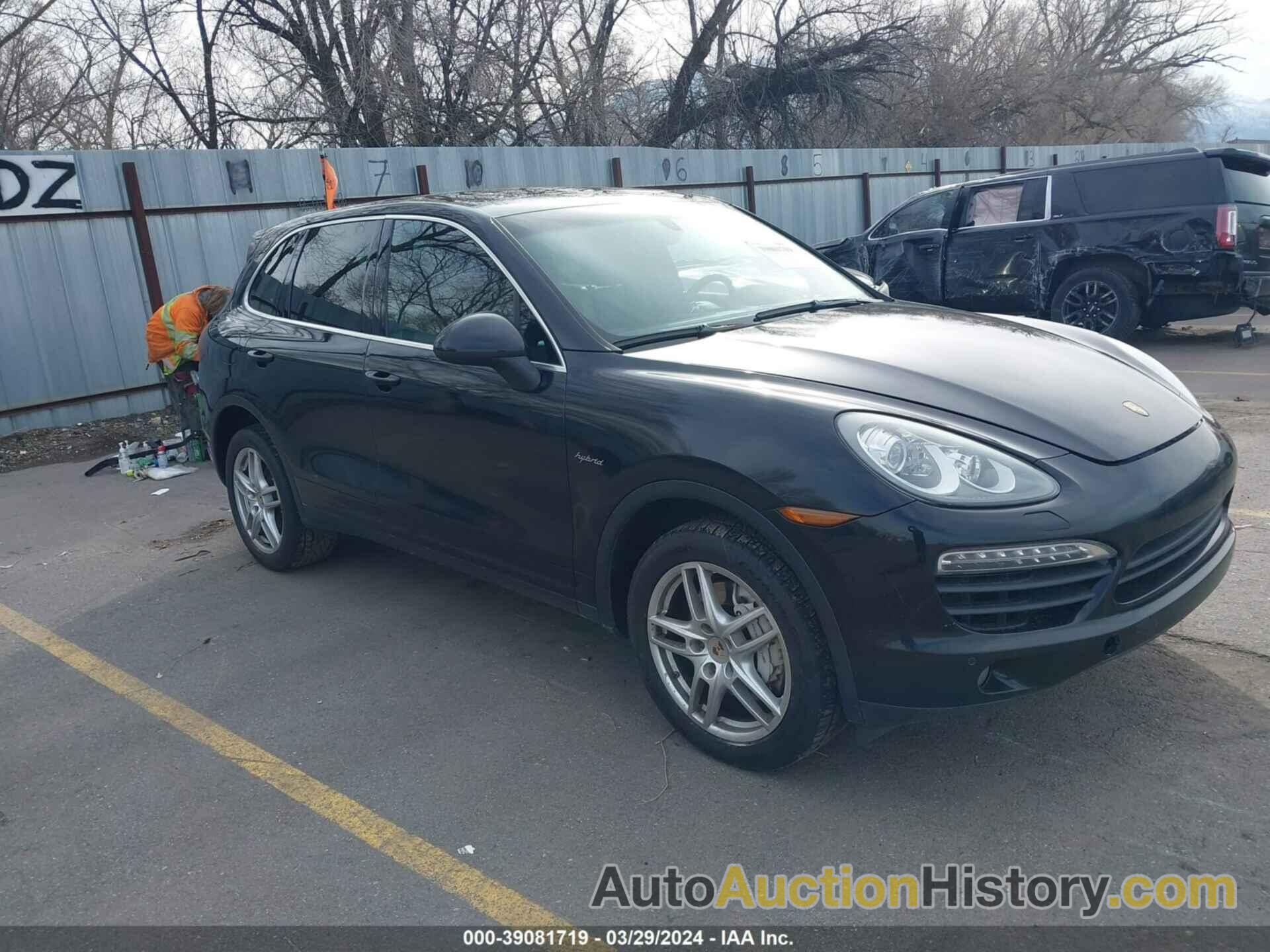 PORSCHE CAYENNE HYBRID S, WP1AE2A24CLA91261