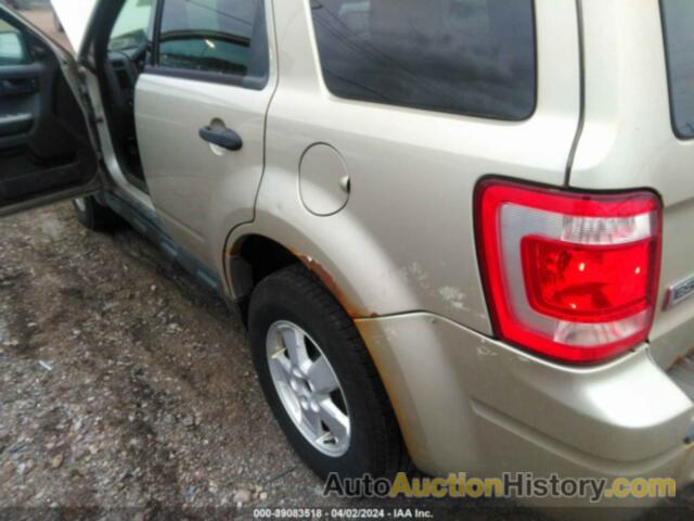 FORD ESCAPE XLT, 1FMCU9D75CKA33822