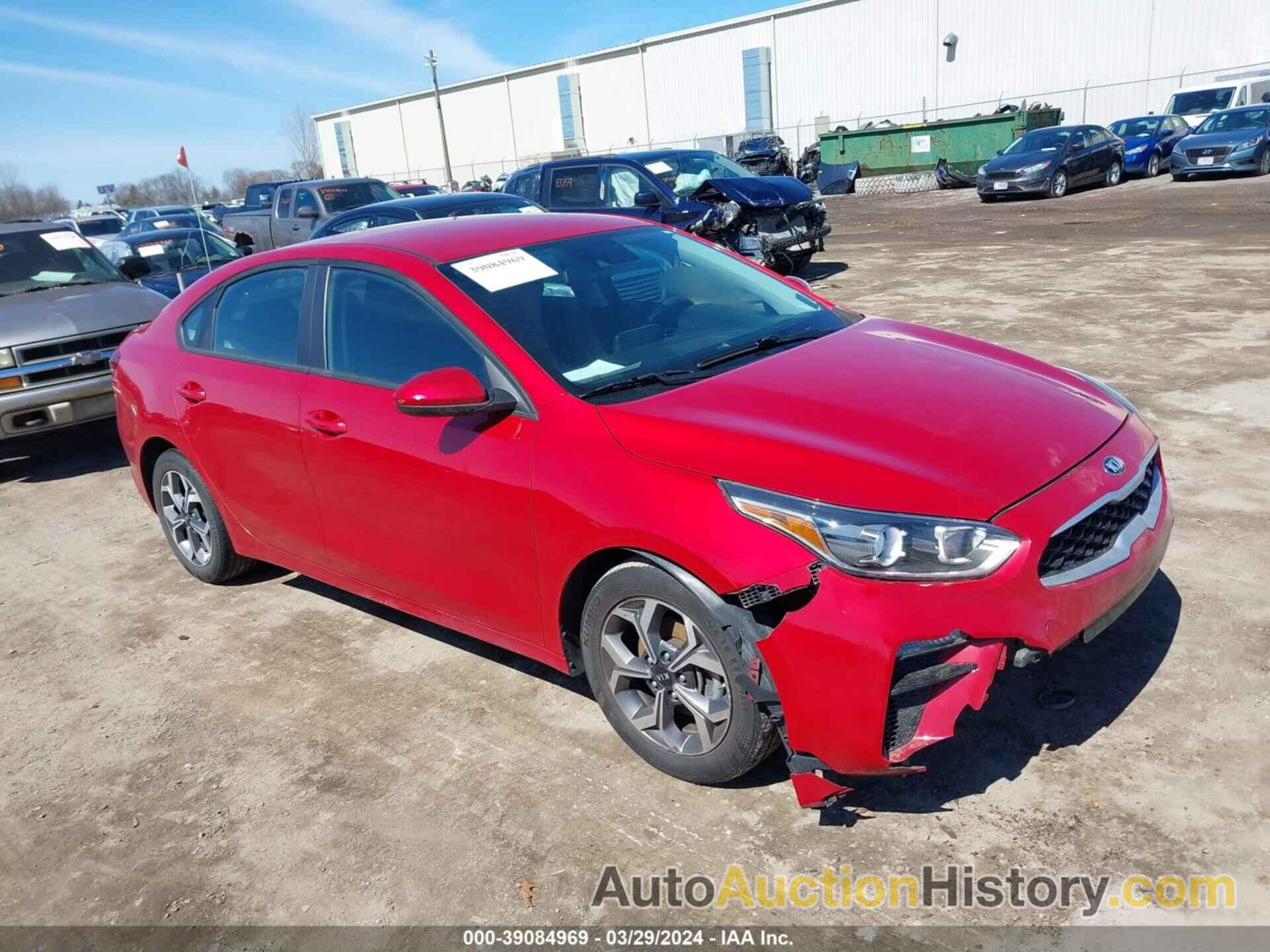 KIA FORTE LXS, 3KPF24ADXME355087