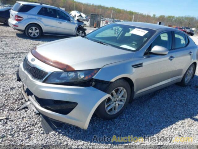 KIA OPTIMA LX, KNAGM4A72B5134517