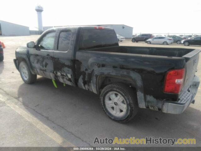 CHEVROLET SILVERADO 1500 LT, 1GCRKSE75CZ317484